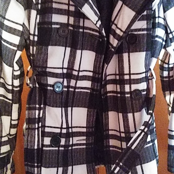 Jacket - Picture 4 of 4